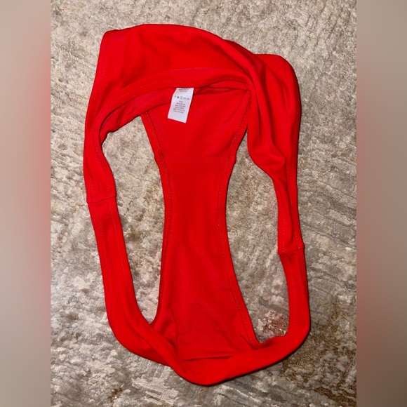 NWOT 𝑨𝑬𝑹𝑰𝑬 𝙲𝚑𝚎𝚎𝚔𝚢 𝚑𝚒-𝚌𝚞𝚝 𝚋𝚒𝚔𝚒𝚗𝚒 𝚋𝚘𝚝𝚝𝚘𝚖 - Picture 4 of 6